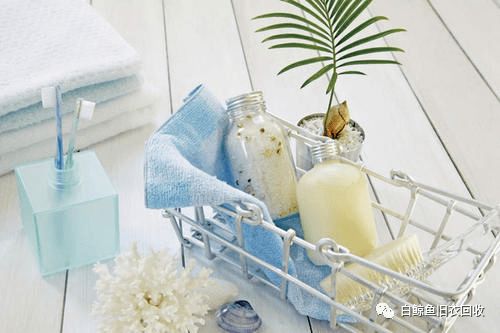 舊衣重生 巧手改造寵物衣架，環保又實用