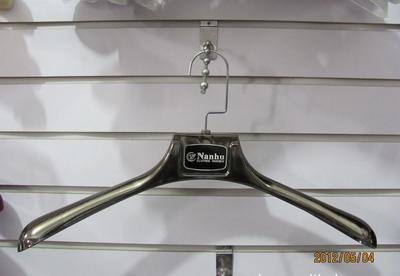 供應寵物衣架，廠家直銷，量大從優，歡迎來電批發